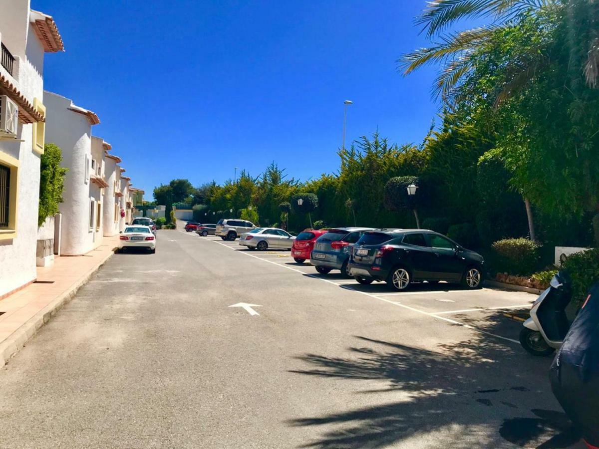 הוילה קלפה Casa De Familia מראה חיצוני תמונה