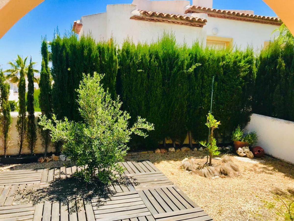 הוילה קלפה Casa De Familia מראה חיצוני תמונה